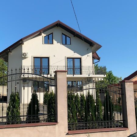 Apartament Micsunelelor Cu Parcare Privata Iasi Ngoại thất bức ảnh
